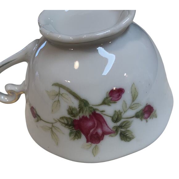 Fine Bone China Tea Cup Pink Rose Bud Pattern English White Gold Rim Delicate - Picture 5 of 12